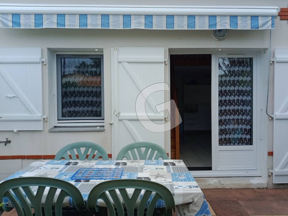 Pavillon de vacances pour 4/5 personnes dans une résidence avec piscine collective  à La Tranche sur Mer